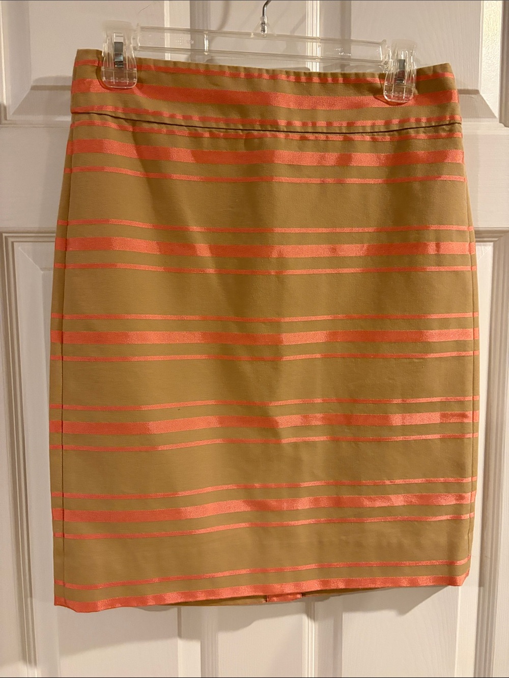NWOT J. Crew Tan & Pink Striped Pencil Skirt Women's Size 2 Zipper Closure‎